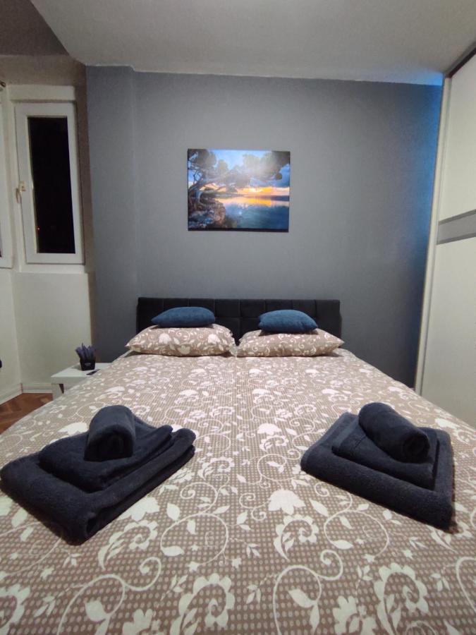 Grey Apartment Belgrade Exterior photo